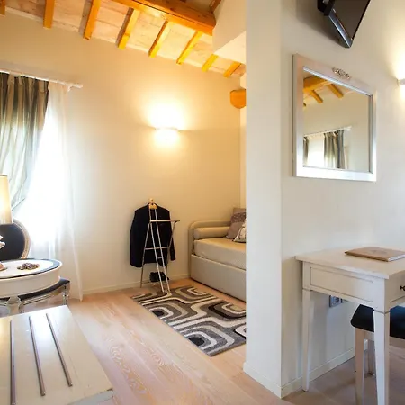 ホテル Hotel Asolo