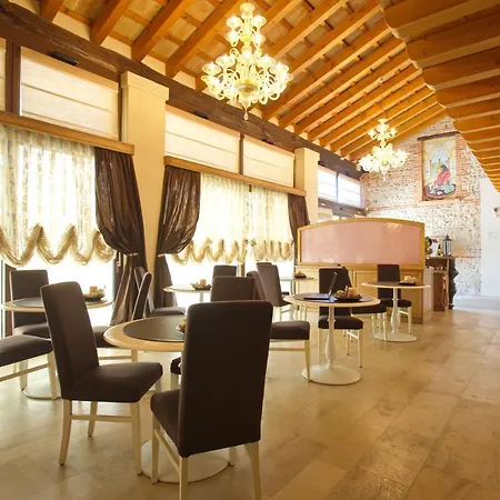 Hotel Asolo ホテル