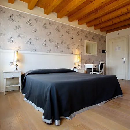 Hotel Asolo מלון אסולו