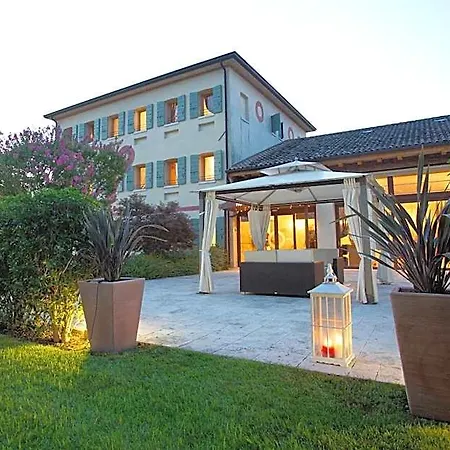 Hotel Asolo 3* アーゾロ