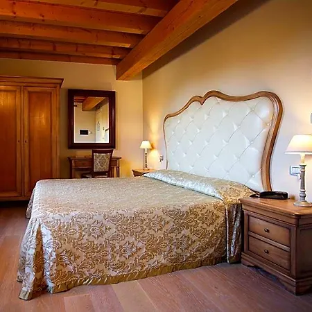 ホテル Hotel Asolo