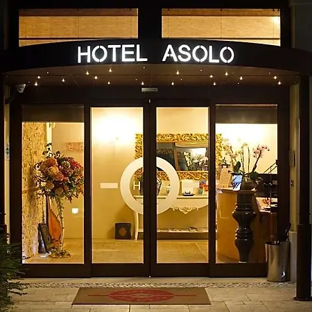 ホテル Hotel Asolo アーゾロ