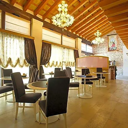 Hotel Asolo מלון 3*